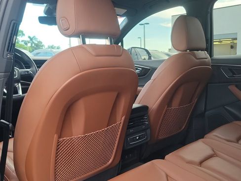 Certified 2023 Audi Q7 2.0T Premium Plus w/ Premium Plus Package AWD/4WD image 17