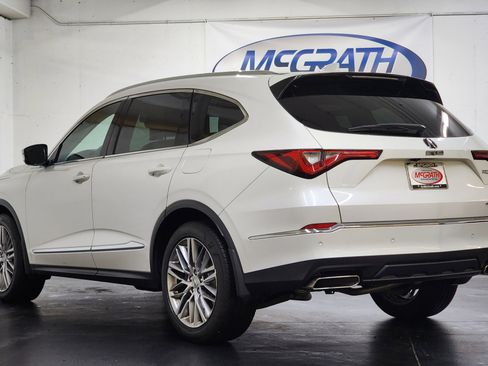 Used 2023 Acura MDX SH-AWD w/ Advance Package image 9