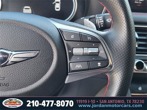 Used 2022 Genesis G70 3.3T image 27