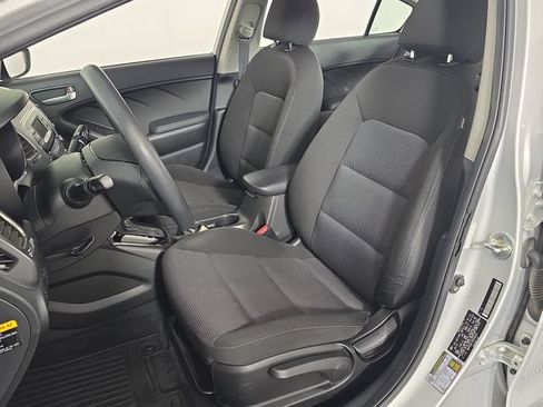 Used 2017 Kia Forte LX FWD image 20