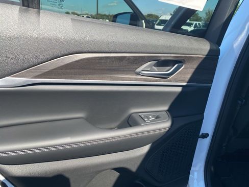 New 2025 Jeep Grand Cherokee Limited w/ Black Appearance Package image 30