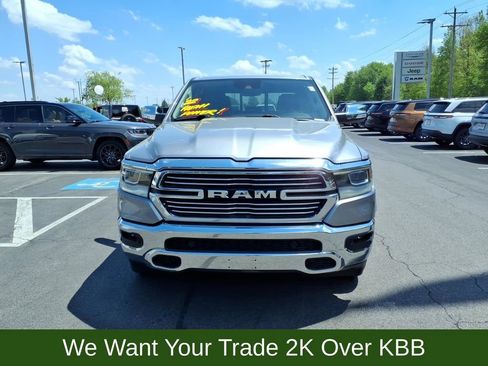 Used 2022 RAM 1500 Laramie AWD/4WD image 4