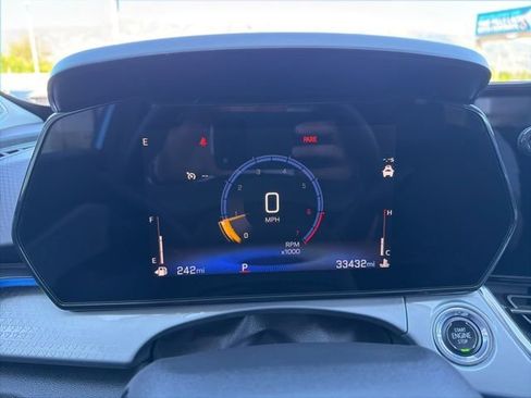 Used 2025 Chevrolet Trax LT w/ Driver Confidence Package FWD image 12