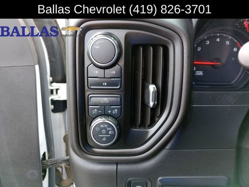 Certified 2020 Chevrolet Silverado 2500 W/T w/ WT Convenience Package AWD/4WD image 18