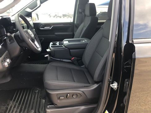 New 2025 GMC Sierra 1500 Elevation AWD/4WD image 12