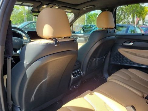 Certified 2023 Hyundai Santa Fe Calligraphy image 9