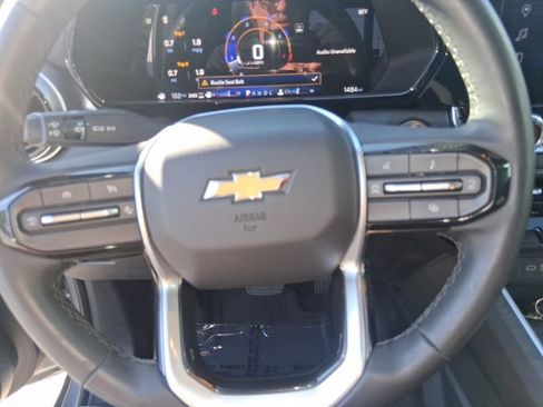Used 2024 Chevrolet Colorado LT w/ LT Convenience Package AWD/4WD image 15