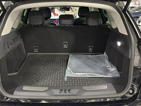 Used 2025 Lincoln Nautilus Premier w/ Equipment Group 102A image 30