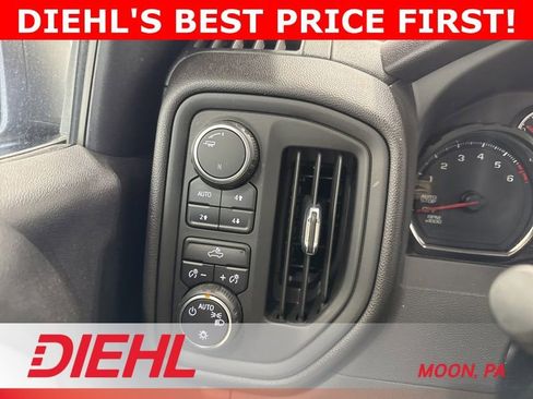 Used 2022 Chevrolet Silverado 1500 Custom Trail Boss w/ Safety Confidence Package AWD/4WD image 22