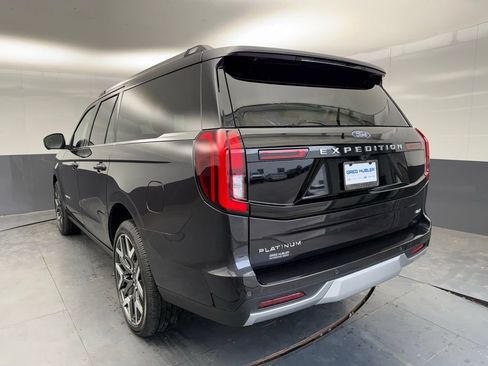 New 2026 Ford Expedition Max Platinum w/ Platinum Ultimate Package AWD/4WD image 2
