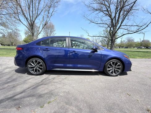 Used 2022 Toyota Corolla SE w/ Carpet Mat Package (TMS) FWD image 29