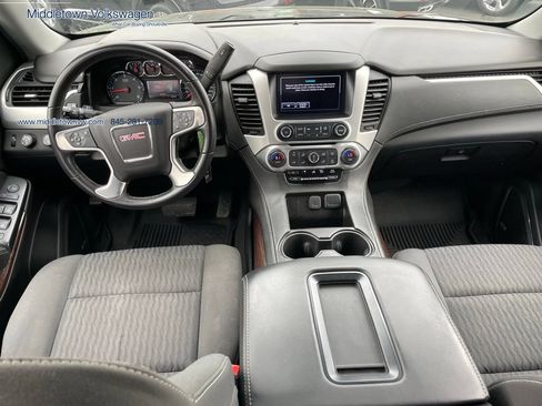 Used 2020 GMC Yukon SLE w/ SLE Value Package AWD/4WD image 12
