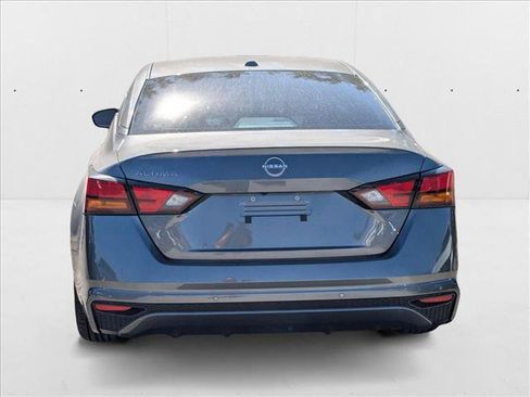 New 2025 Nissan Altima 2.5 S image 7
