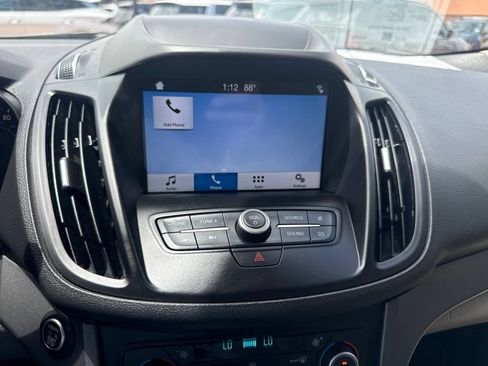 Certified 2019 Ford Escape SE FWD image 15