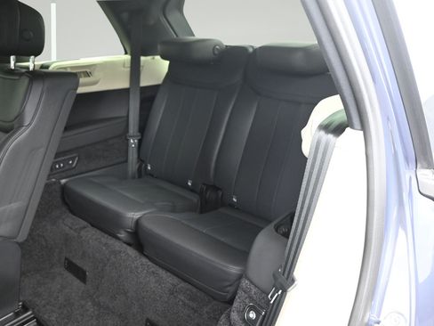 Used 2024 Land Rover Range Rover Long Wheelbase SE AWD/4WD image 6