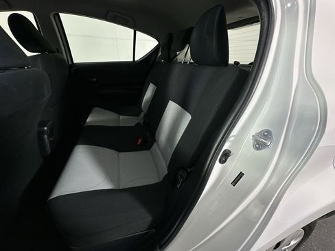 Used 2016 Toyota Prius C Two image 26