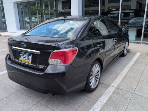 Used 2013 Subaru Impreza 2.0i Limited AWD/4WD image 5