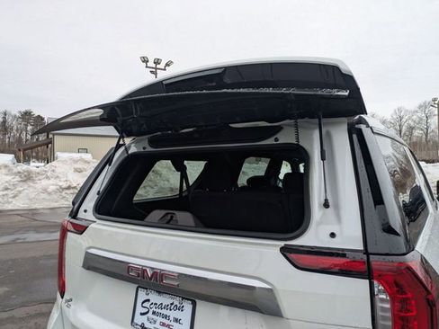 Used 2023 GMC Yukon XL Denali w/ LPO, Floor Liner Package image 34