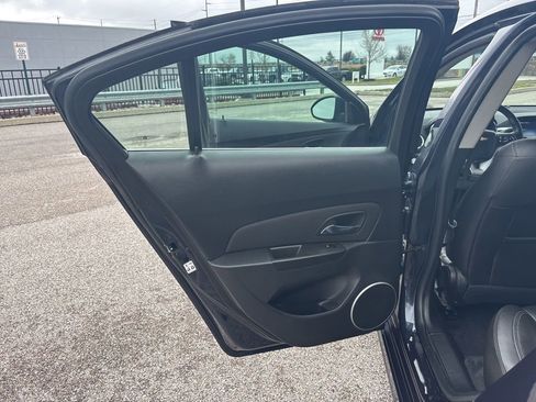 Used 2014 Chevrolet Cruze LT w/ Sun, Sound and Sport Package image 23
