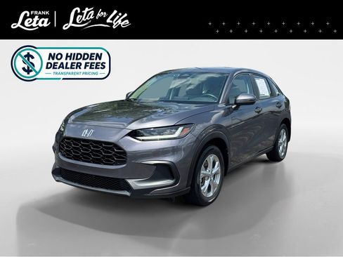 Used 2023 Honda HR-V LX image 1