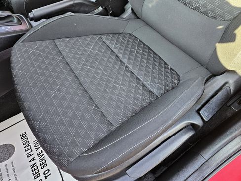 Used 2023 Kia Rio S image 8