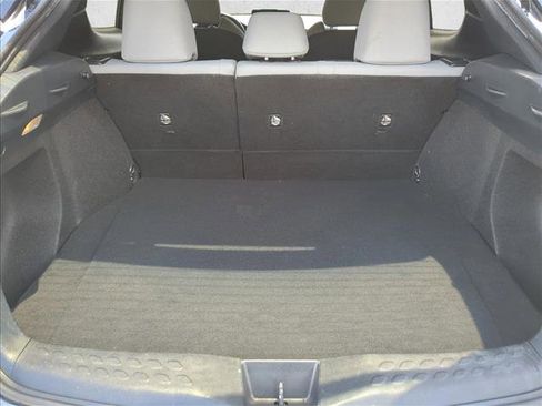 Used 2019 Toyota C-HR XLE FWD image 26