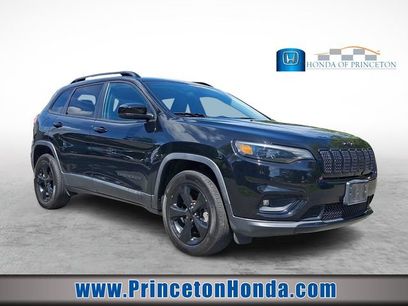 Used 2019 Jeep Cherokee Latitude Plus