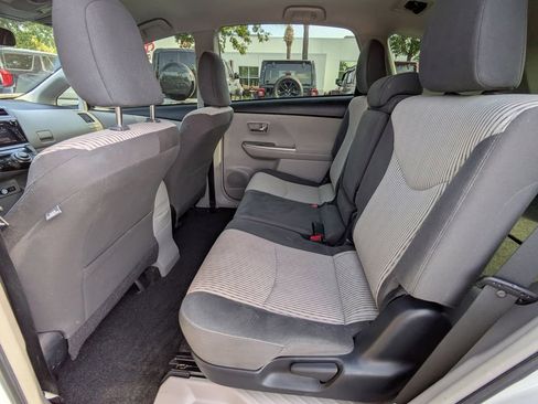 Used 2015 Toyota Prius V Three image 15