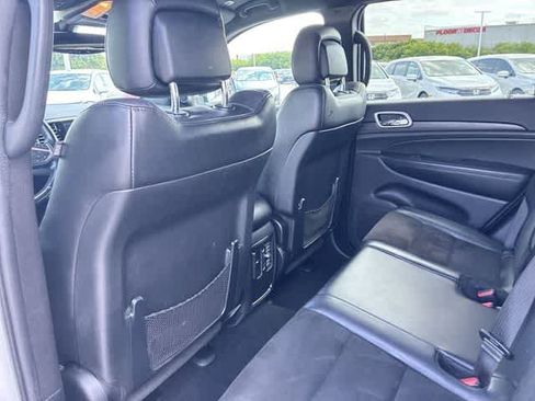 Used 2020 Jeep Grand Cherokee Laredo w/ Laredo X Package RWD image 19