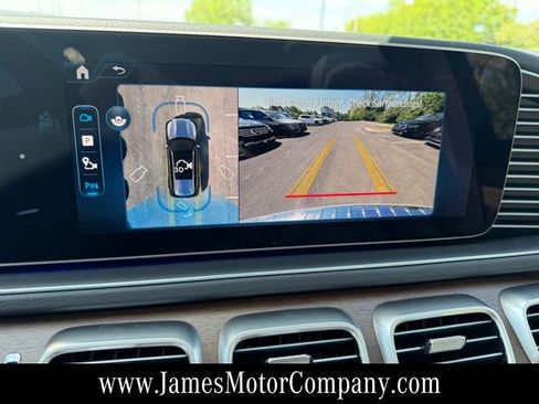 New 2026 Mercedes-Benz GLS 450 4MATIC image 19