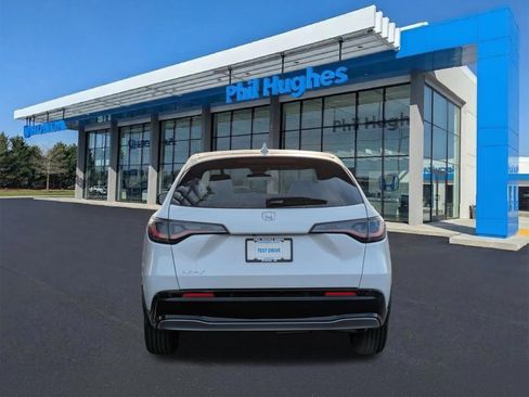 New 2026 Honda HR-V EX-L image 8