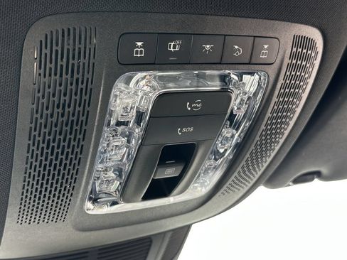 Certified 2025 Mercedes-Benz GLE 450e 4MATIC w/ Driver Assistance Package image 32