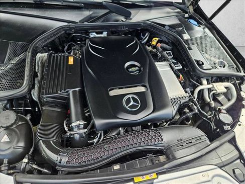 Used 2017 Mercedes-Benz C 300 Sedan image 22
