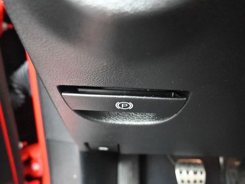 Used 2022 Dodge Challenger R/T w/ Plus Package RWD image 27