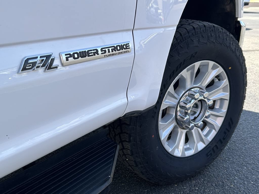 Used 2022 Ford F250 XLT w/ XLT Value Package AWD/4WD image 6