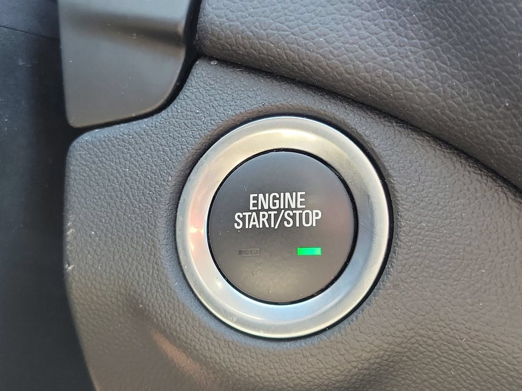 Used 2024 Chevrolet Equinox LT FWD image 35
