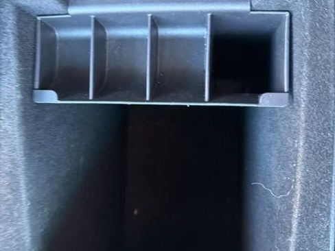 Used 2016 Ford Explorer Limited image 38