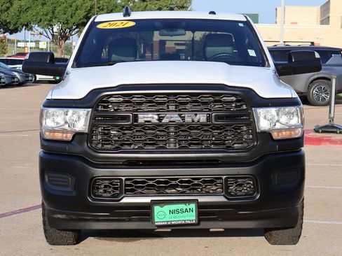 Used 2021 RAM 2500 Tradesman RWD image 5