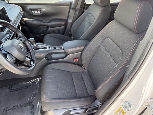 Used 2027 Honda HR-V Sport image 14