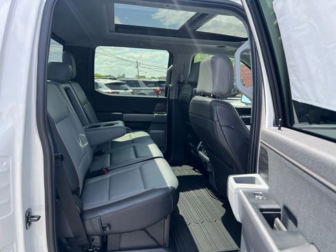 New 2025 Ford F150 Lariat w/ Equipment Group 502A High AWD/4WD image 19
