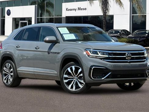 Used 2023 Volkswagen Atlas Cross Sport SEL Premium R-Line AWD/4WD image 2