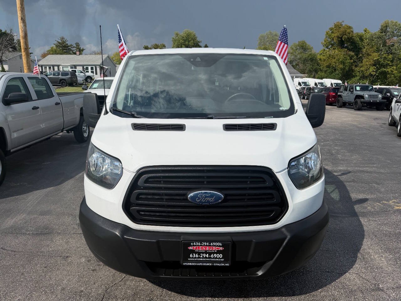 Used 2019 Ford Transit 350 XL RWD image 3