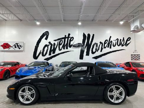 Used 2009 Chevrolet Corvette Convertible w/ Preferred Equipment Group image 2