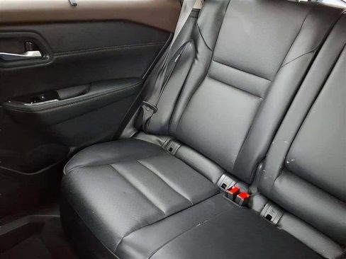 Used 2023 Nissan Rogue SV w/ SV Premium B Package image 16