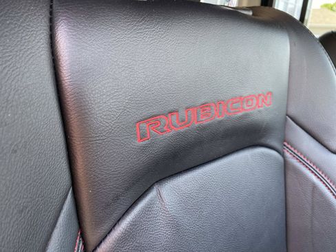 Used 2021 Jeep Wrangler Unlimited Rubicon AWD/4WD image 26