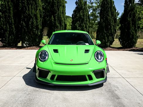 Used 2019 Porsche 911 GT3 RS RWD image 3