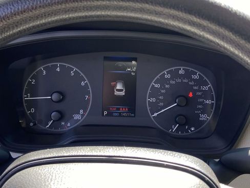 Used 2024 Toyota Corolla Cross L image 35