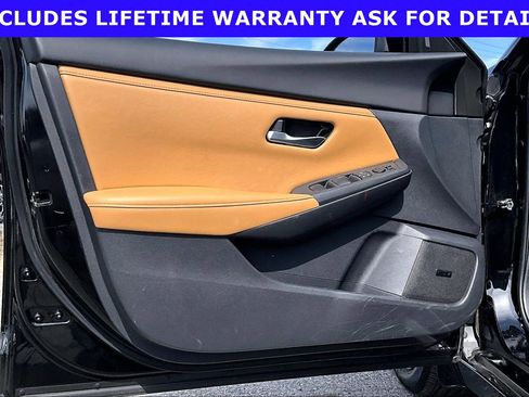Used 2024 Nissan Sentra SV w/ SV Premium Package FWD image 20