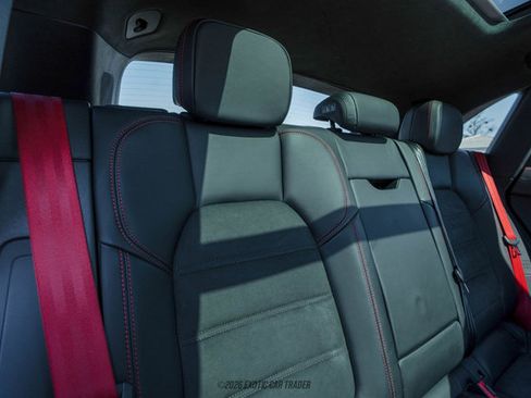 Used 2024 Porsche Macan GTS image 59