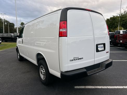New 2025 GMC Savana 2500 w/ Driver Convenience Package image 7